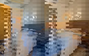 Captain Karas Holiday Apartments