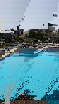 Captain Karas Holiday Apartments