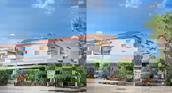 Captain Karas Holiday Apartments