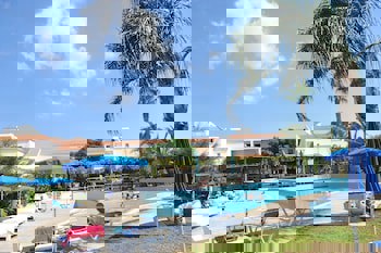 Captain Karas Holiday Apartments