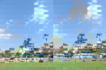 Captain Karas Holiday Apartments