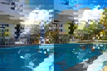 Azzurro Luxury Holiday Villas