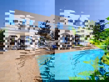 Azzurro Luxury Holiday Villas