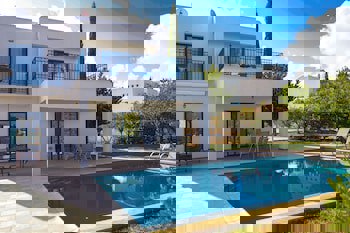 Azzurro Luxury Holiday Villas