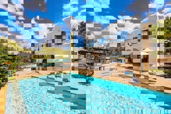 Azzurro Luxury Holiday Villas