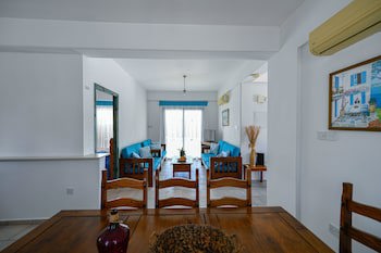 Azzurro Luxury Holiday Villas