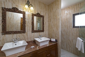 Dera Rawatsar - Heritage Hotel