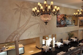 Happy Valley Hotel Ezulwini