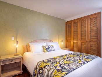 Alcazar De Oviedo Aparta Hotel