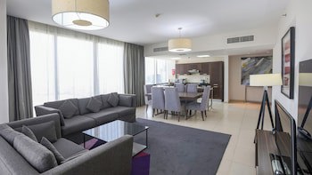 Nassima Tower Hotel Apartments galeri fotoğrafı