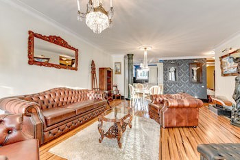 Apartinfo Waterlane Apartments