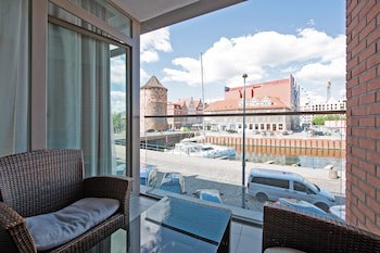 Apartinfo Waterlane Apartments