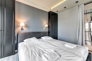 Apartinfo Waterlane Apartments