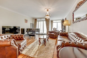Apartinfo Waterlane Apartments