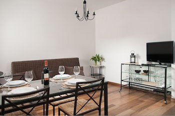 Apartinfo Waterlane Apartments