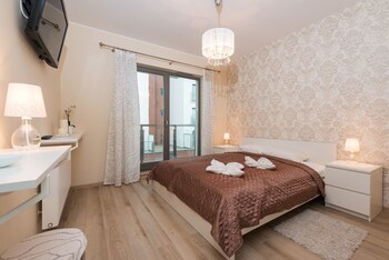 Apartinfo Waterlane Apartments