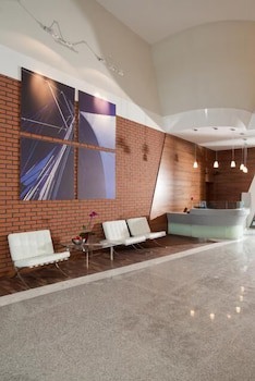 Apartinfo Waterlane Apartments