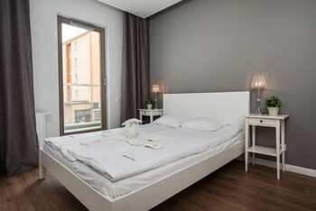 Apartinfo Waterlane Apartments