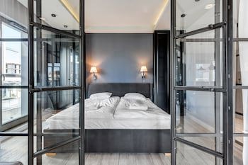 Apartinfo Waterlane Apartments