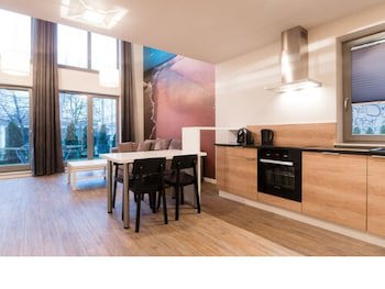 Apartinfo Waterlane Apartments