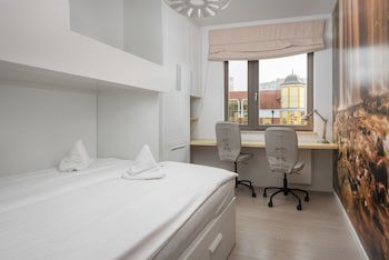 Apartinfo Waterlane Apartments