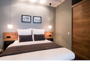 Apartinfo Waterlane Apartments