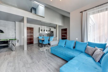 Apartinfo Waterlane Apartments