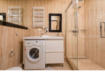 Apartinfo Waterlane Apartments