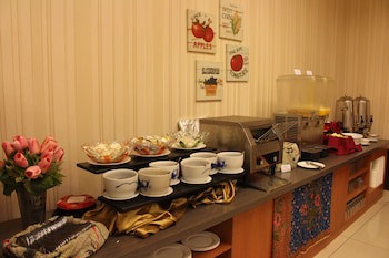 Grand Sentosa Hotel