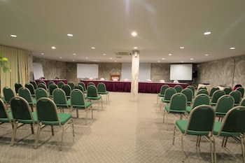 Grand Sentosa Hotel