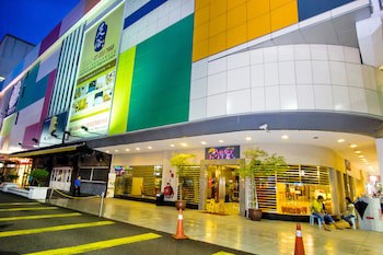 Grand Sentosa Hotel