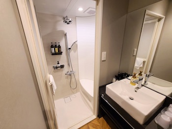 Court Hotel Fukuoka Tenjin