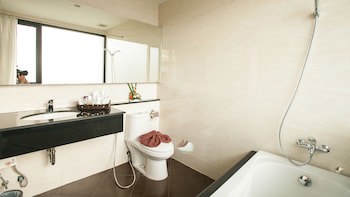 Fifth Jomtien Pattaya