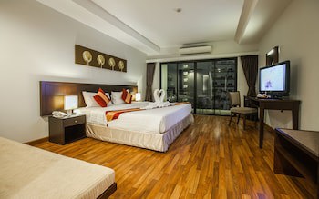 Fifth Jomtien Pattaya