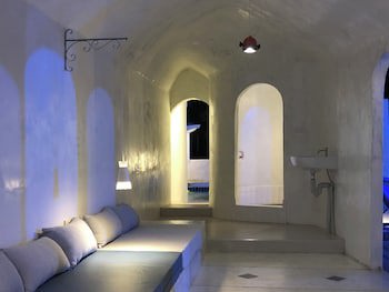 The Oia Resort Pai