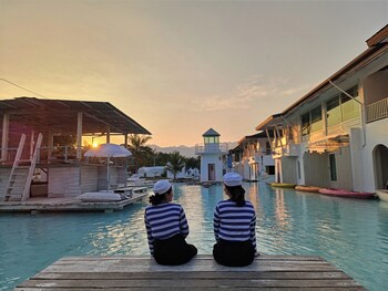 The Oia Resort Pai