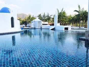 The Oia Resort Pai