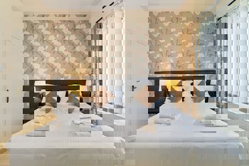 Hill View Restaurant & Apartments