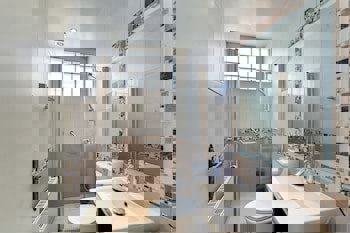 Hill View Restaurant & Apartments