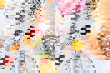 Hill View Restaurant & Apartments