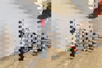 Hill View Restaurant & Apartments