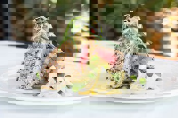 Hill View Restaurant & Apartments