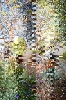 Hill View Restaurant & Apartments