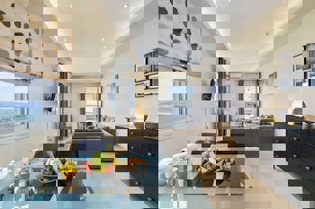 Hill View Restaurant & Apartments