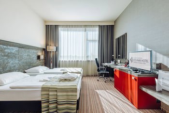 Eto Park Hotel Business & Stadium