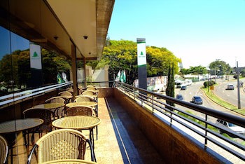 Cedro Hotel