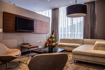 Double Tree Parque 93