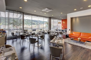 Double Tree Parque 93