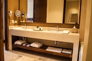 Double Tree Parque 93