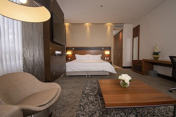 Double Tree Parque 93